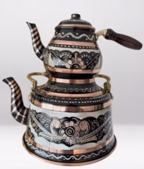Handcrafted Erzincan Copper Teapot – 8-Person, Silver-Plated Details